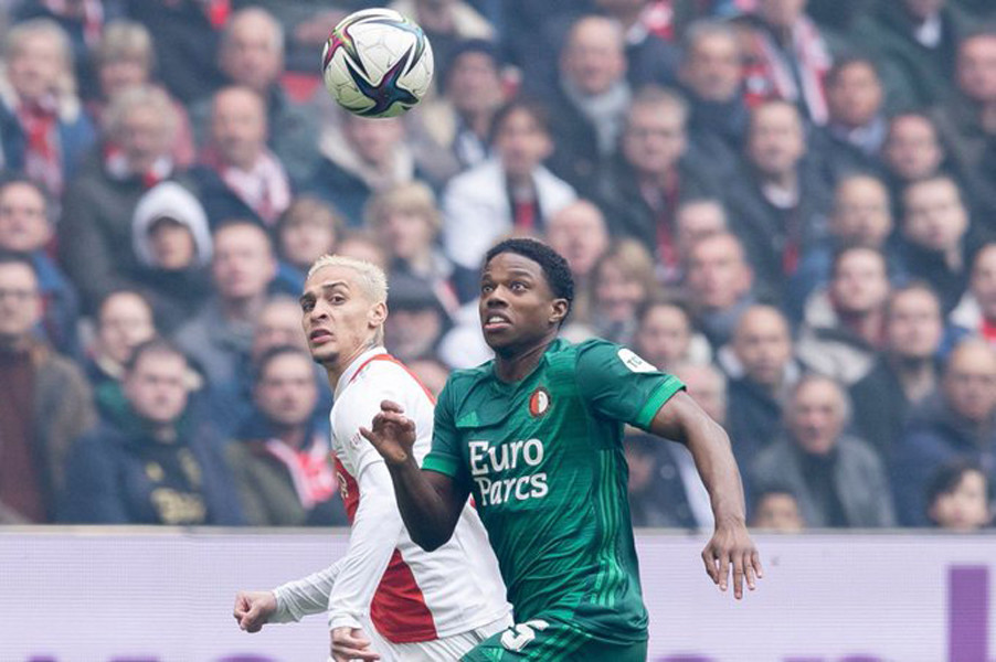 年球员的培 年球员的培