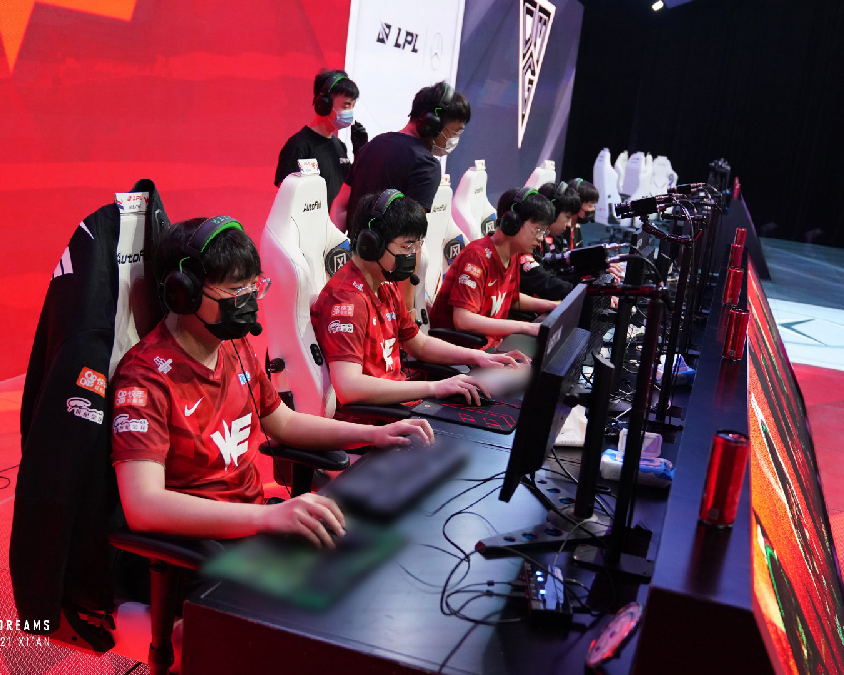 制订发展策 制订发展策